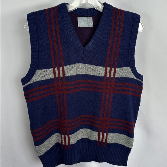 Le Tigre Other - Le Tigre Men's V-Neck Sweater Vest in Navy and Gray
